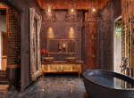 Clay-Pool-Cottage-Bathroom