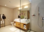 Villa Roxo - Bathroom double vanity sink